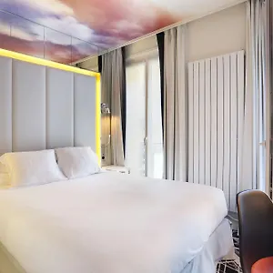 Hotel Nouvel Eiffel París